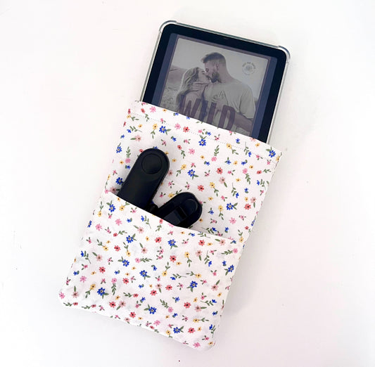 Multi-Floral Kindle Sleeve